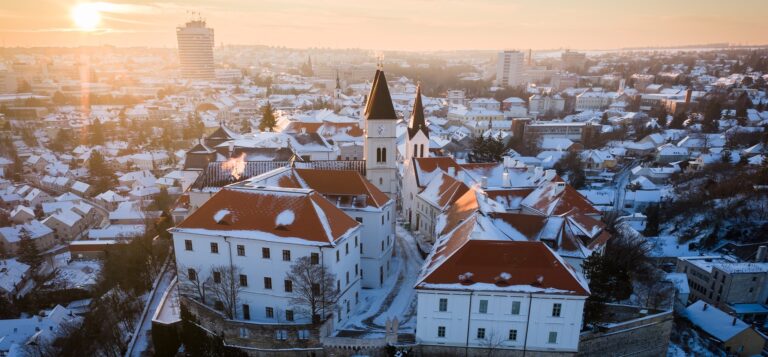 Hirdetések, évközi III. vasárnap